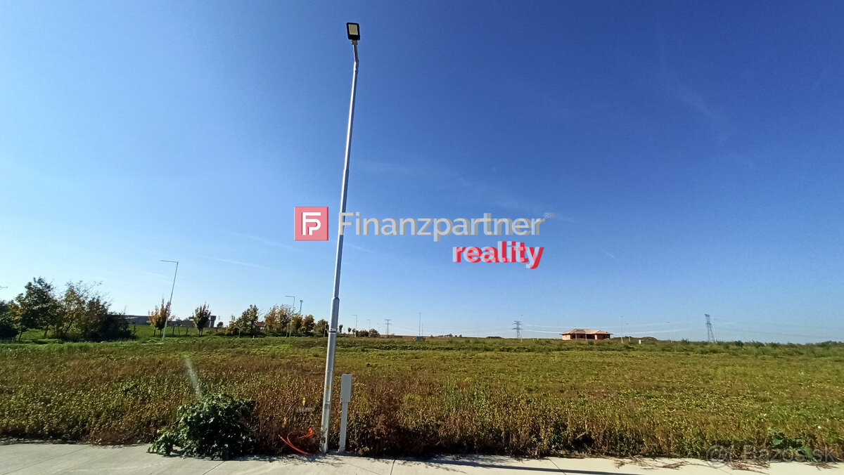 Exkluzívný stavebný pozemok 714 m², Čermany okres Topoľčany - 6