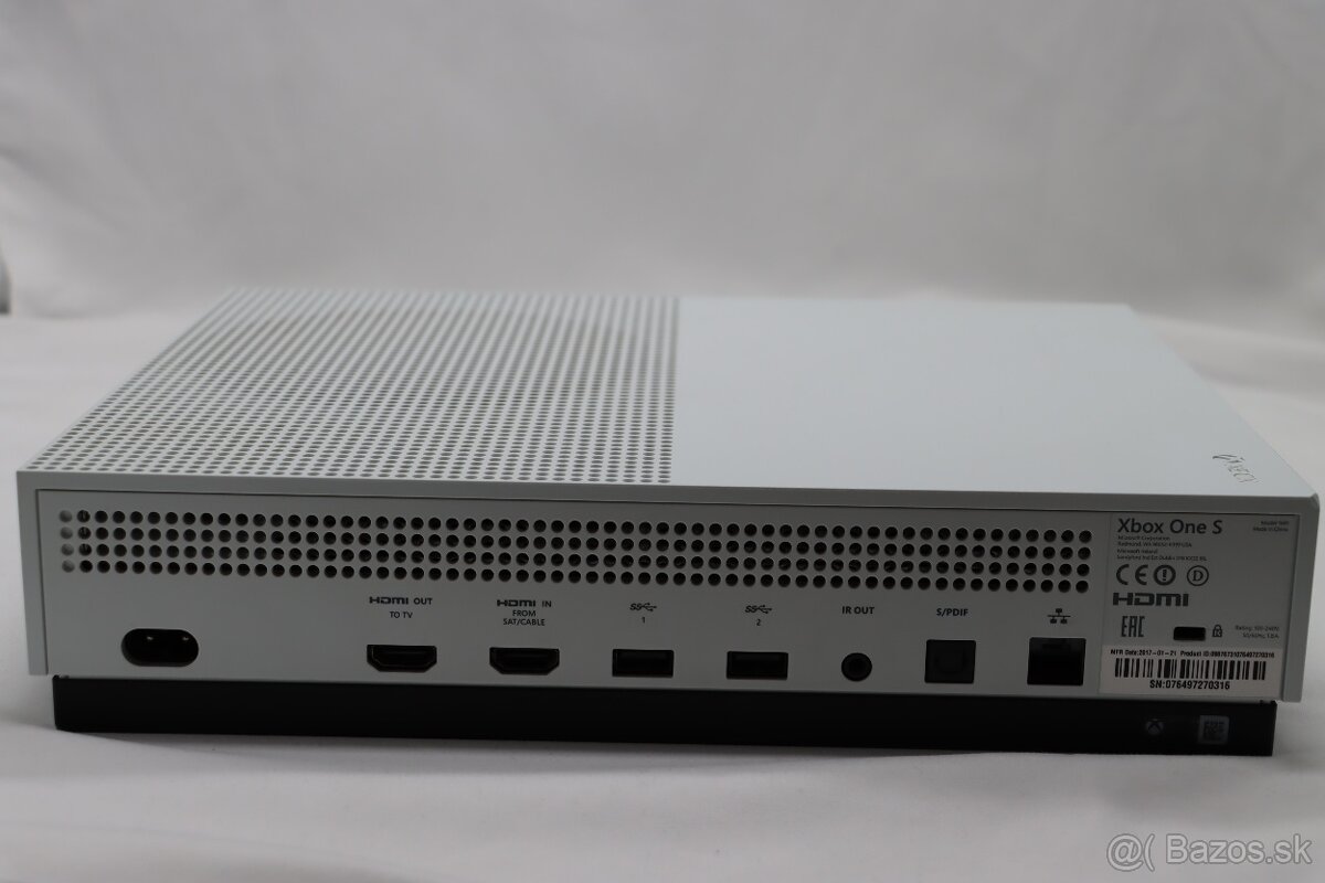 Xbox One S 500GB s mechanikou + ovládač - 6