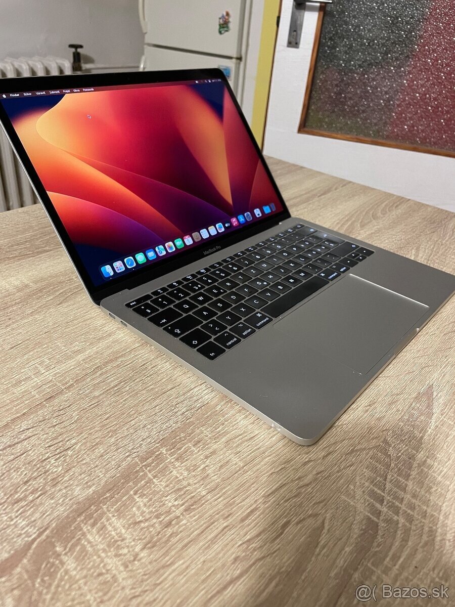 MacBook Pro 2017 / 13inch / 16GB/256GB TOP stav - 6