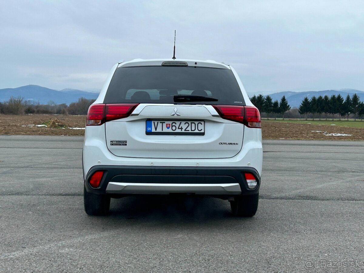Mitsubishi Outlander 2.2 diesel, 4x4, 7 miest - 6