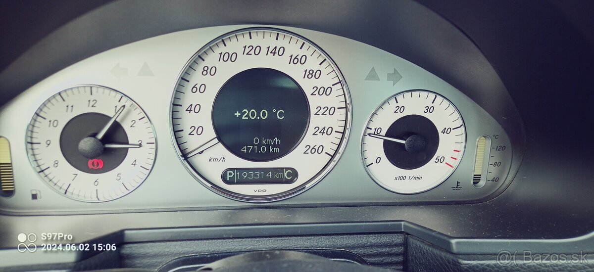 Mercedes-Benz E220 cdi - 6