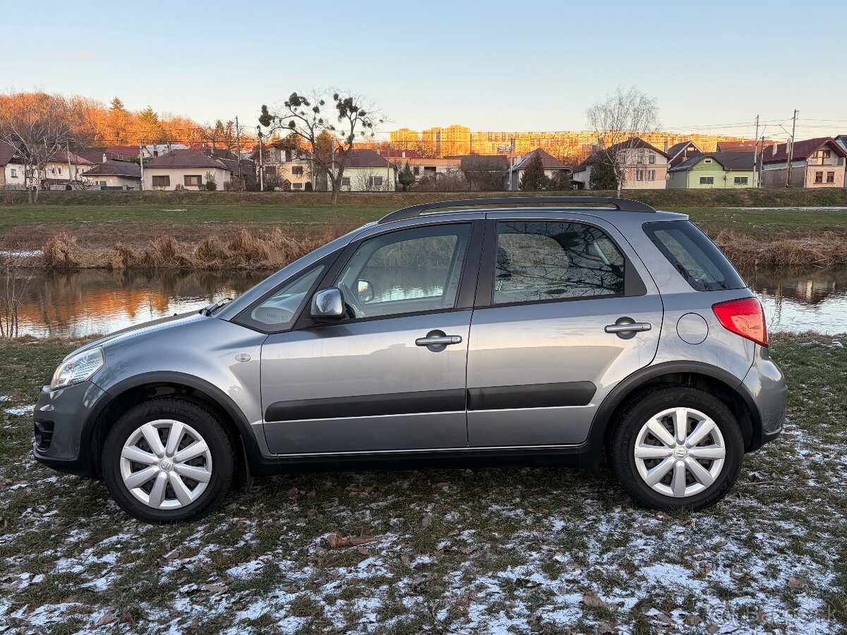 predám Suzuki SX4 1.6 benzín - 6