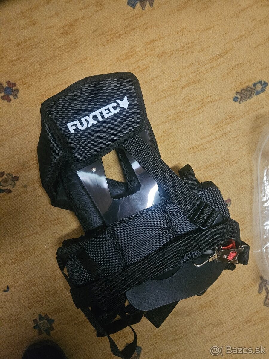 Hecht 142BTS krovinorez - 6