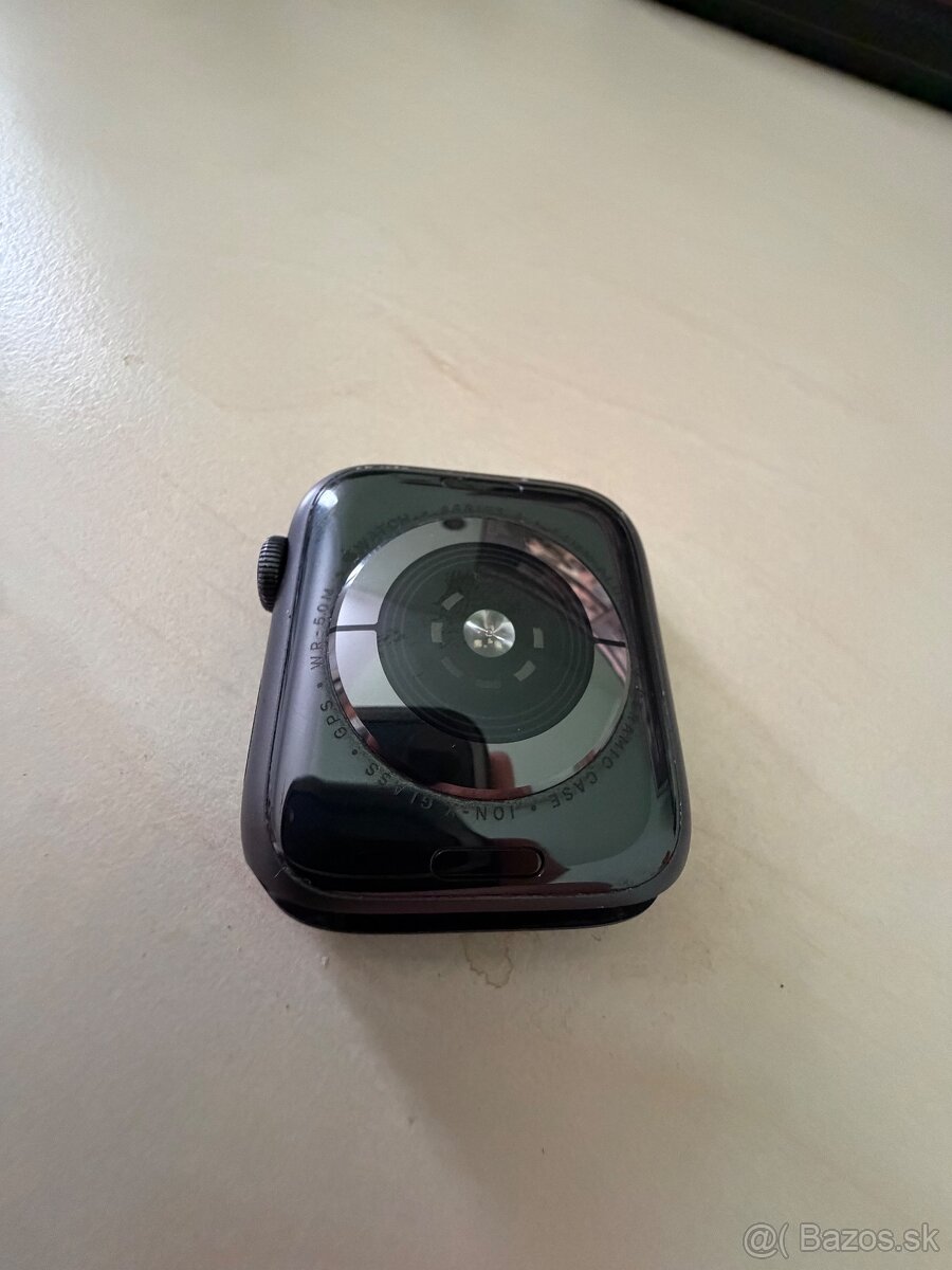 Apple Watch 4 44mm - 6