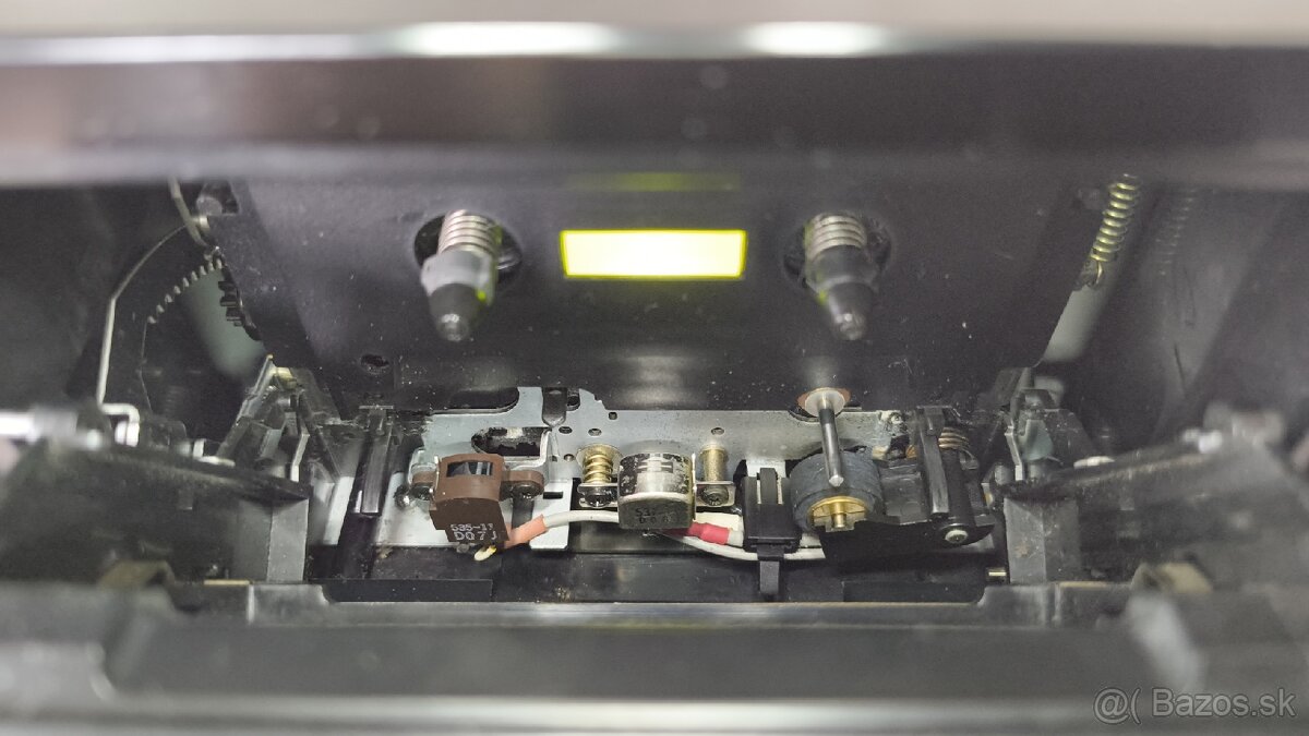 Sony TC-K520 kazetovy deck - 6