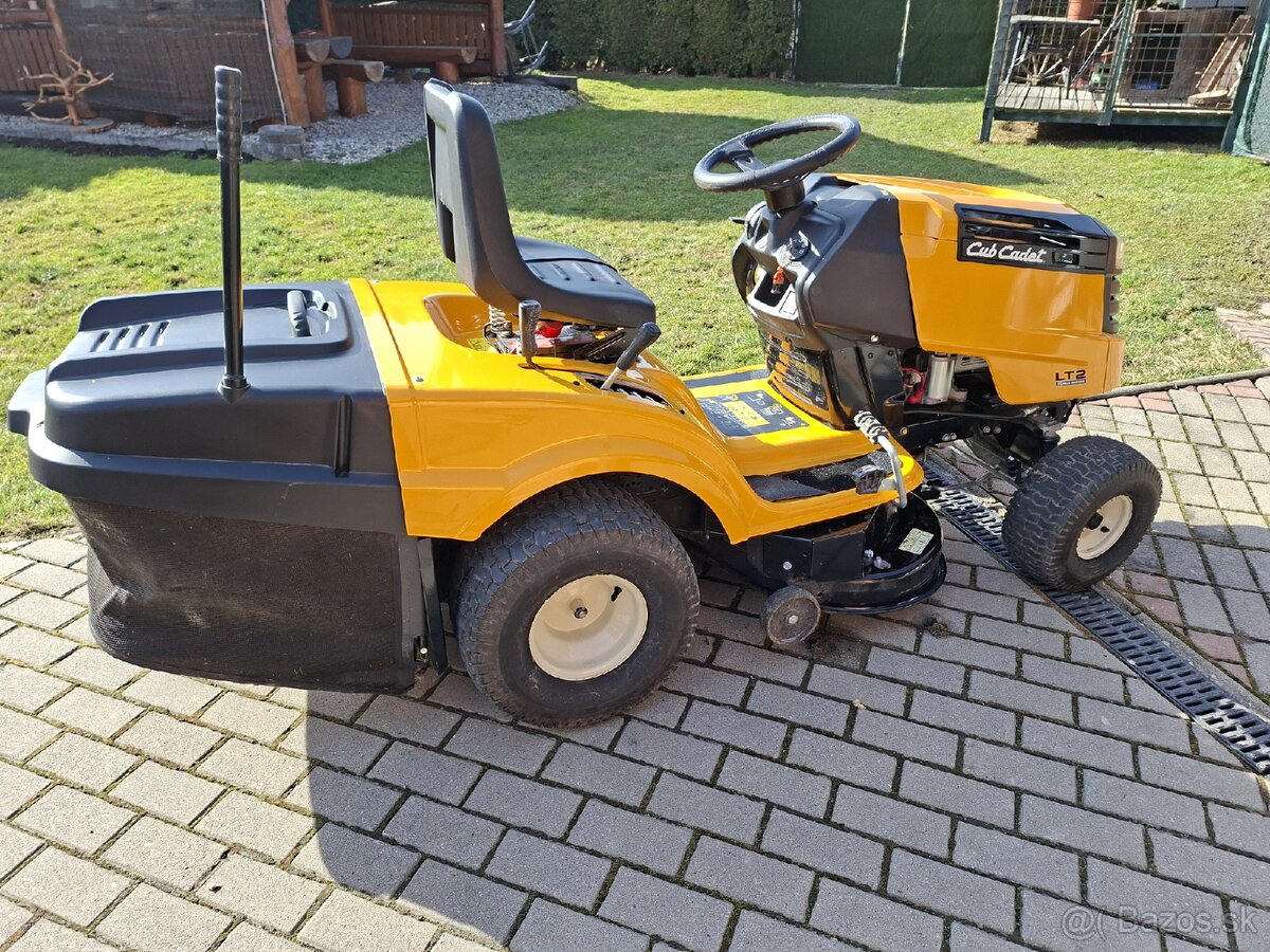 Traktorová kosačka cub cadet hydrostat pohonom - 6
