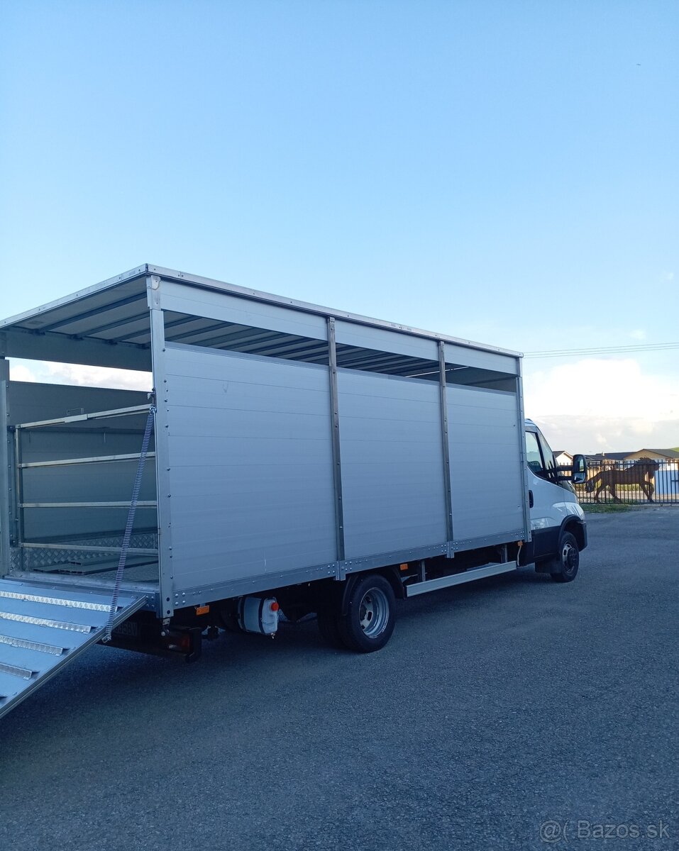 Iveco DAILY na prepravu zvierat - 6