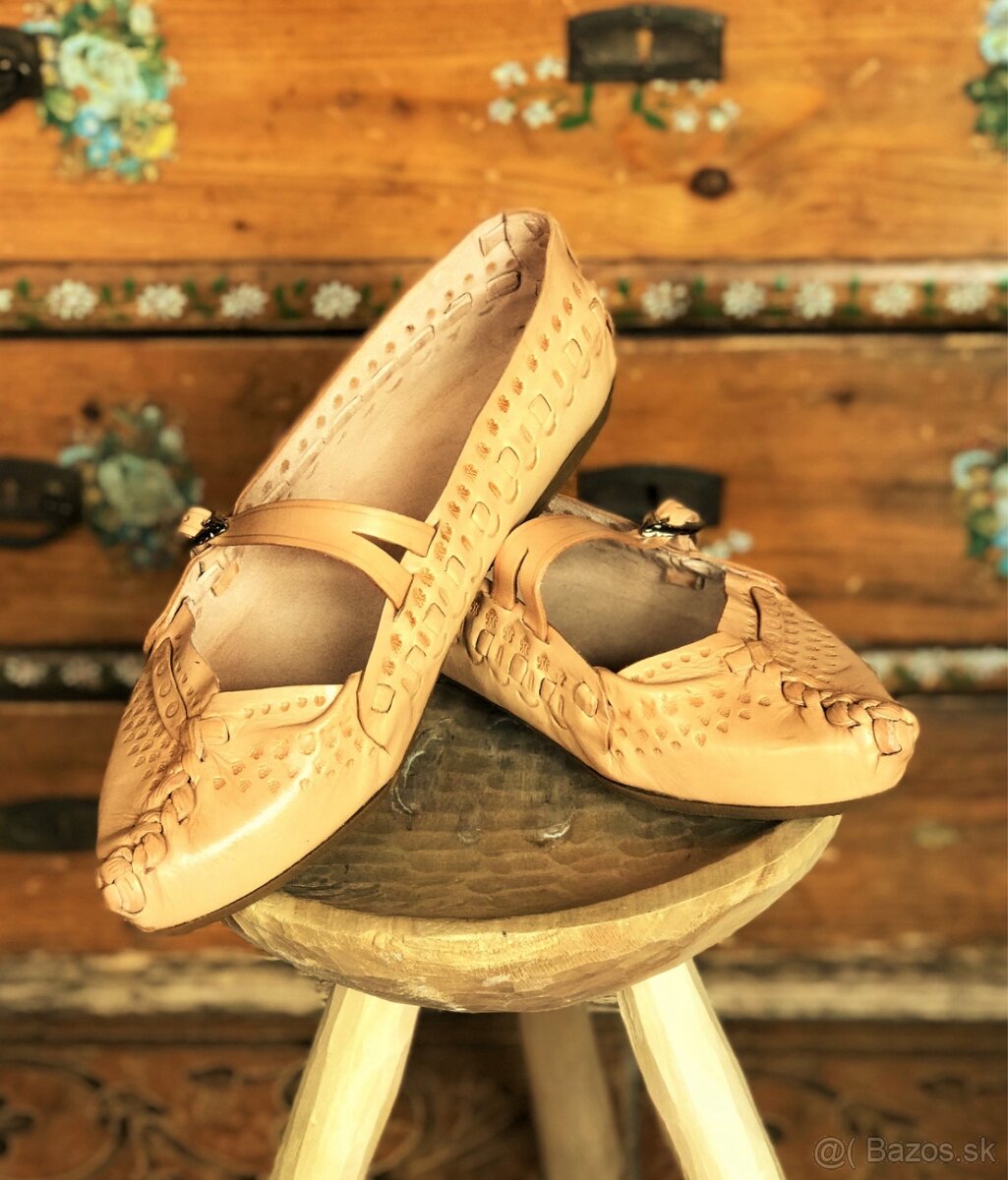 Predám kožené krpce pre deti aj dospelých - 6