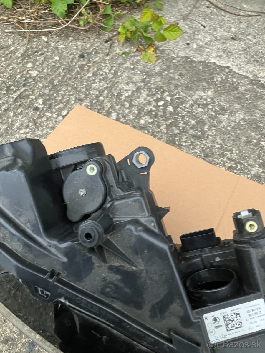 svetlo predni prave SKODA Scala - 6