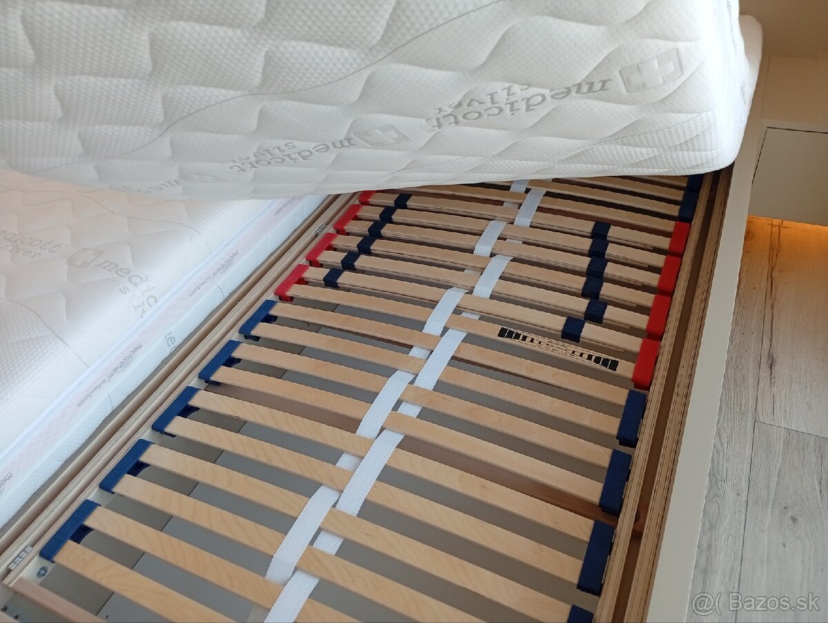 Manželská posteľ - 6