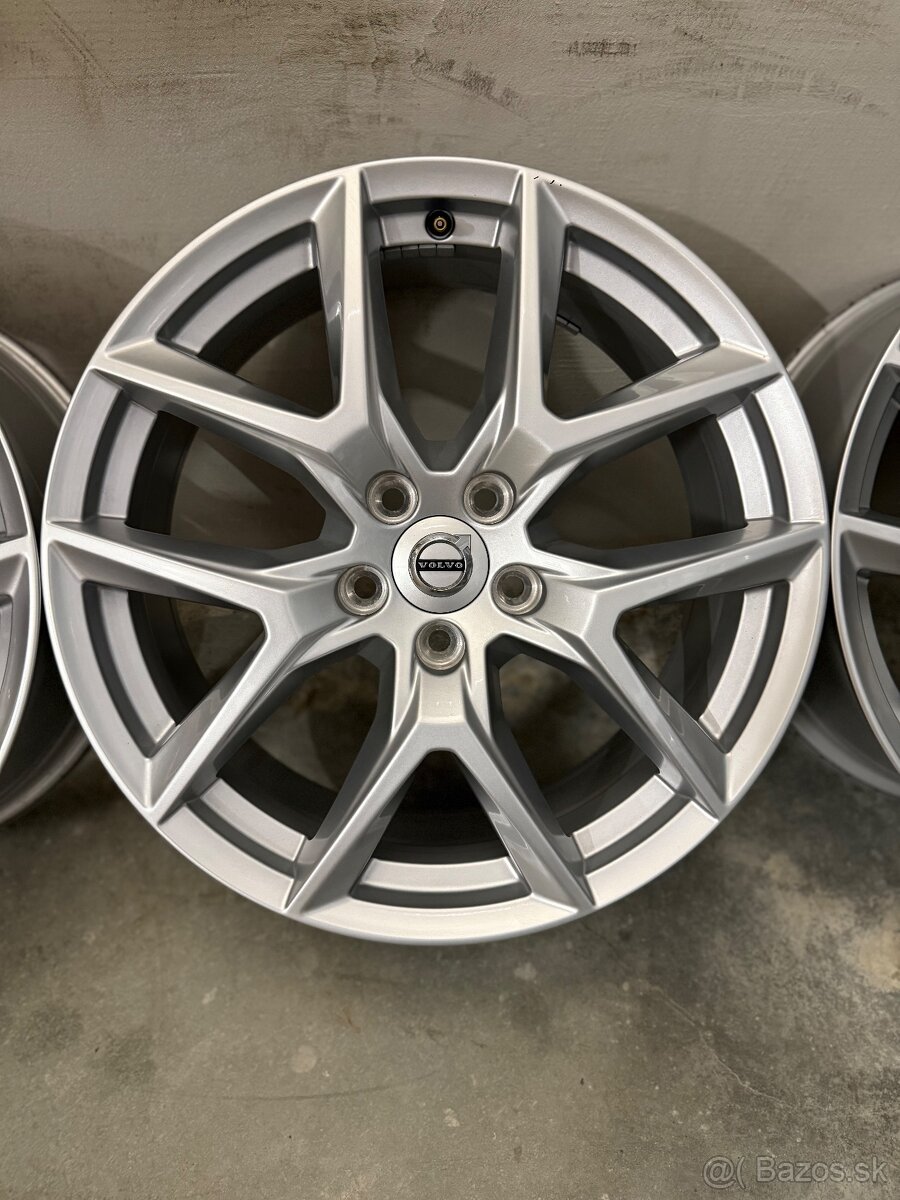Hliníkové disky Volvo XC60 - 5x108 R18 Volvo XC40 , V90 - 6
