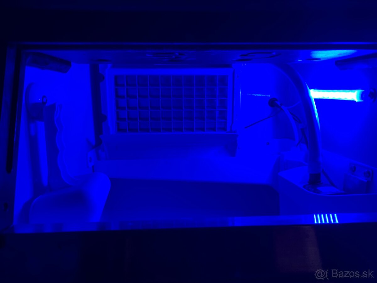 Vyrobník ľadu Vevor - 6