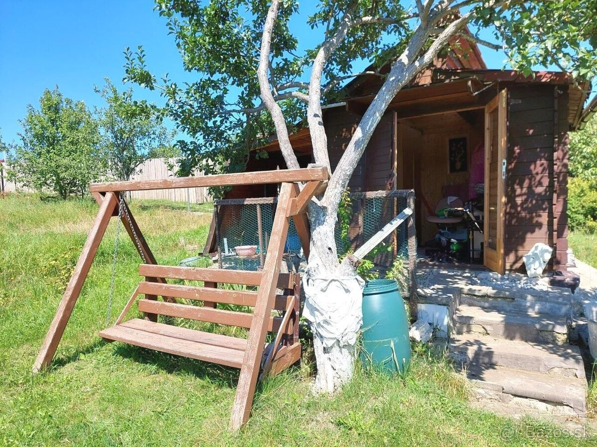 POZEMOK 366 m2, ZÁHRADNÁ CHATA, MOŽNÁ STAVBA 6x6 m2, GÁNOVCE - 6