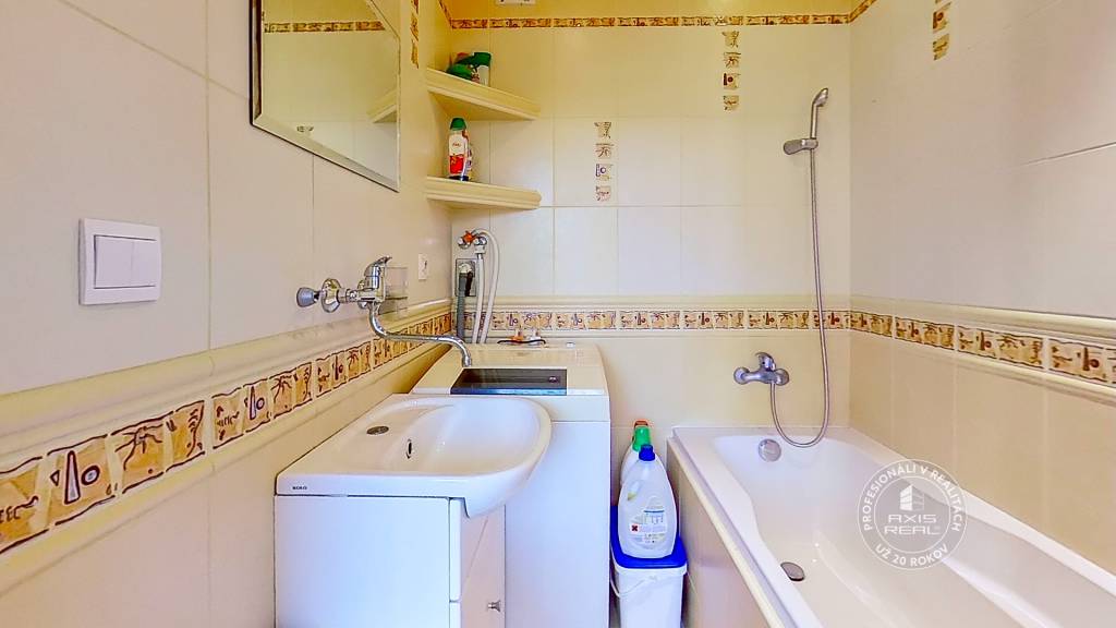 AXIS REAL | SLNEČNÝ 2-izbový byt s LODŽIOU, Stará Ľubovňa, O - 6