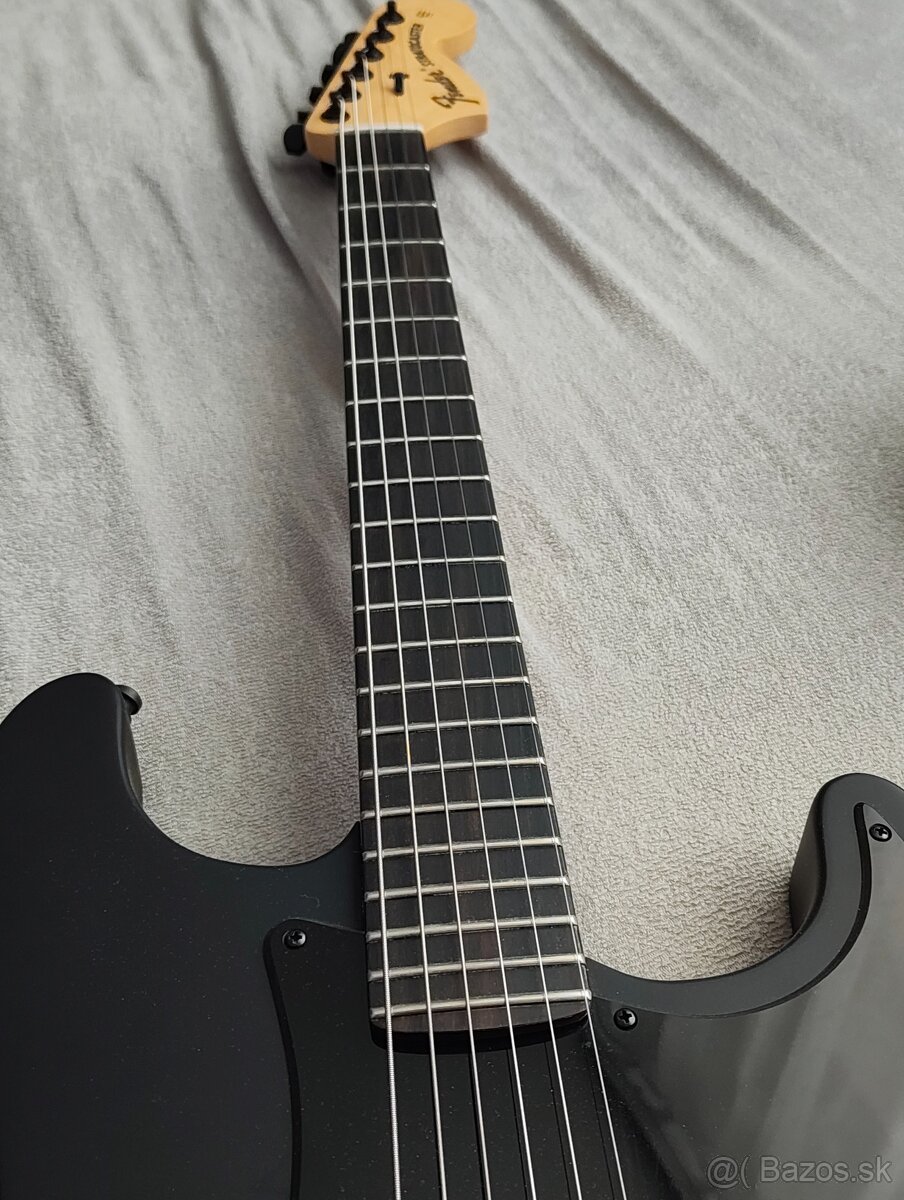 Fender Jim Root Stratocaster - 6