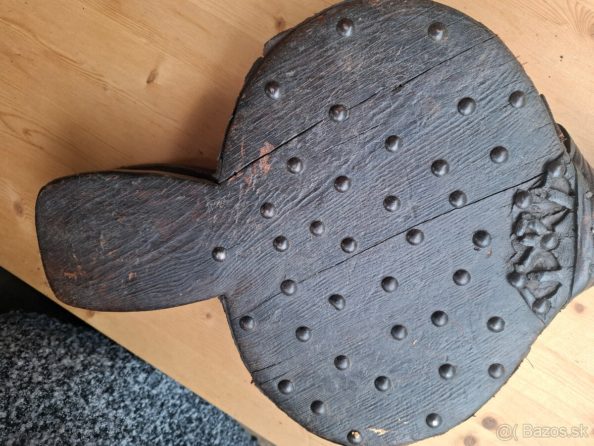 Predám funkčné starožitné krbové dúchadlo 75 € - 6