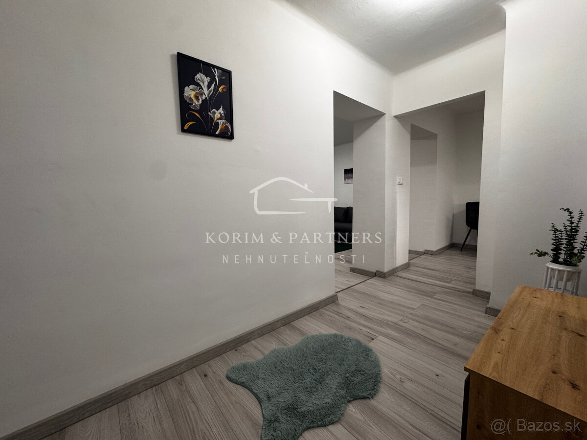 ZARIADENÝ zrekonštruovaný 2 izbový byt na Budovateľskej, Kom - 6