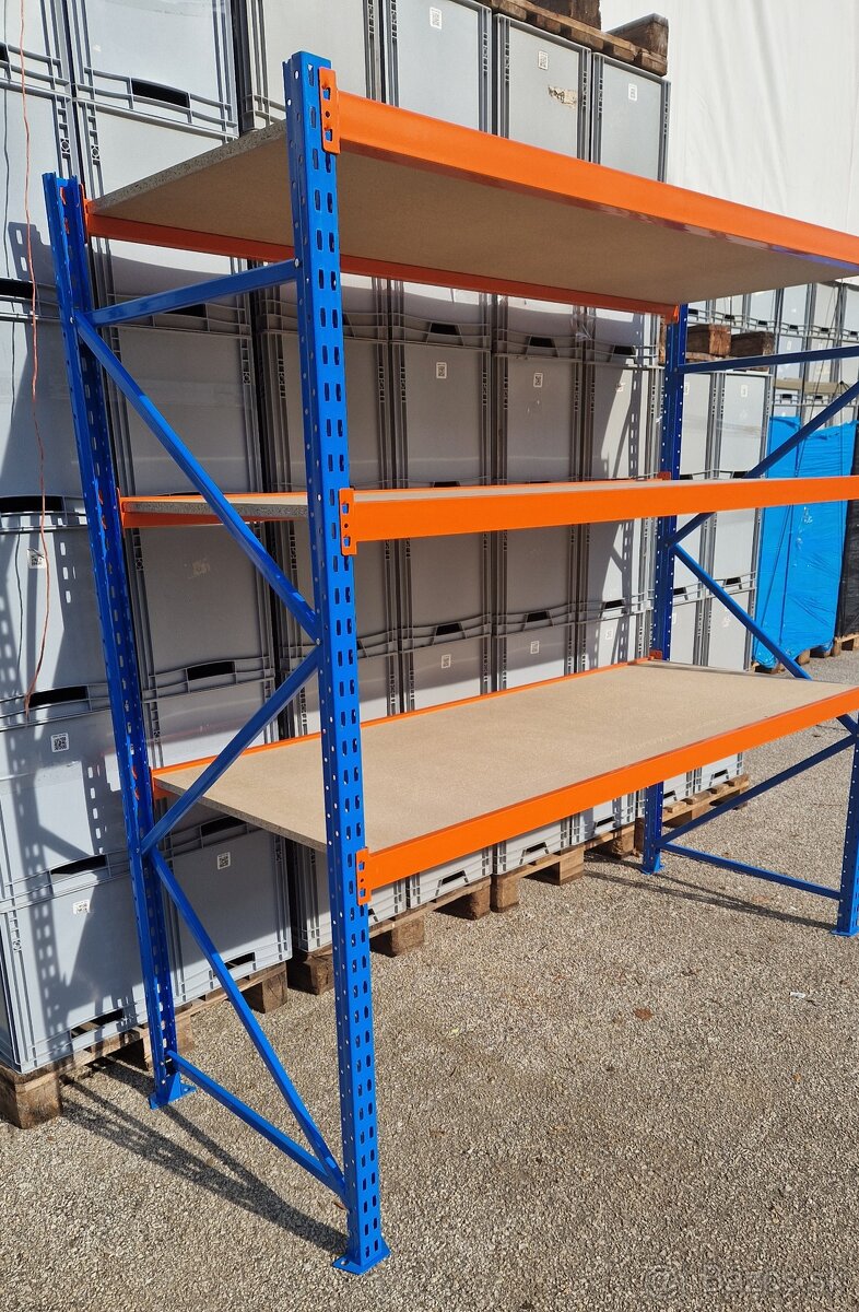 Priemyselný policovy regal , regale. - 6