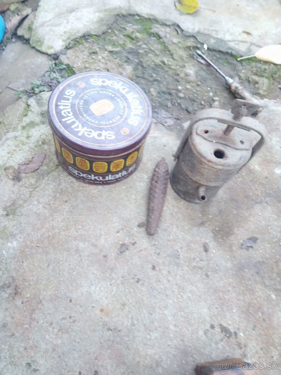 Staré vecičky na dekoráciu - 6