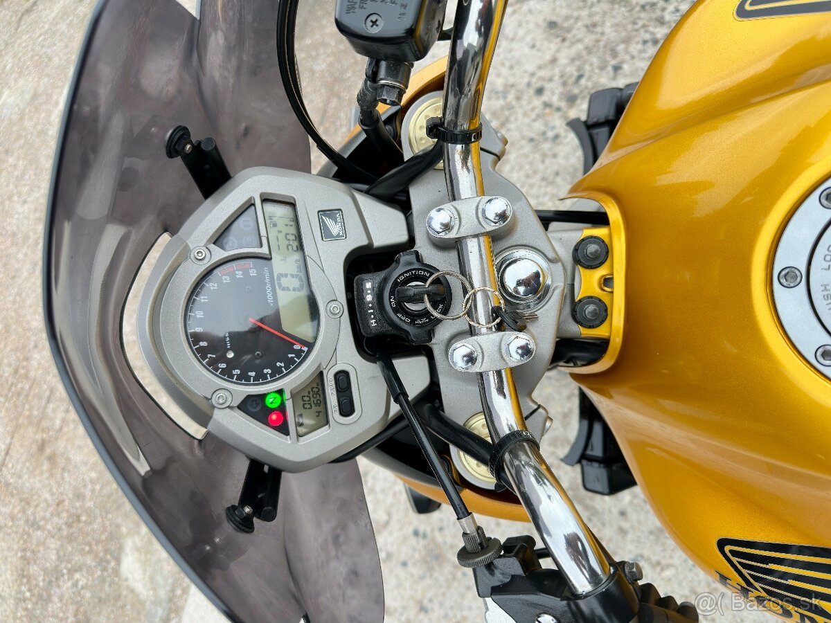 Honda cb 600f hornet - 6