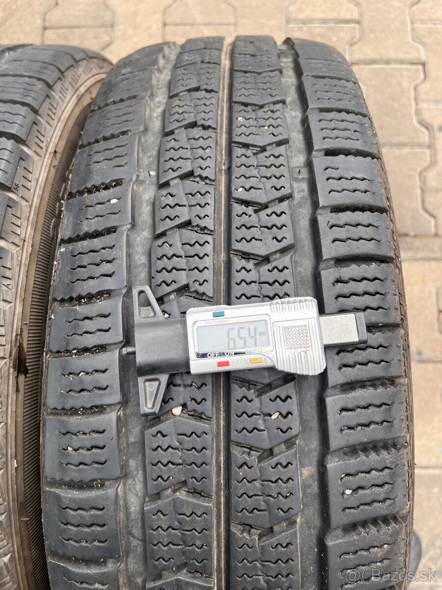 215/70R16C Nexen zimne - 6