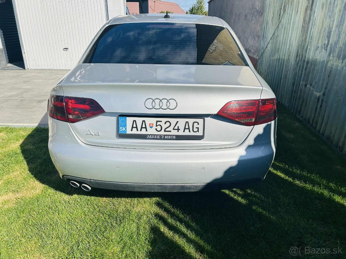 Audi A4b8 sedan 2.0cm³ - 6