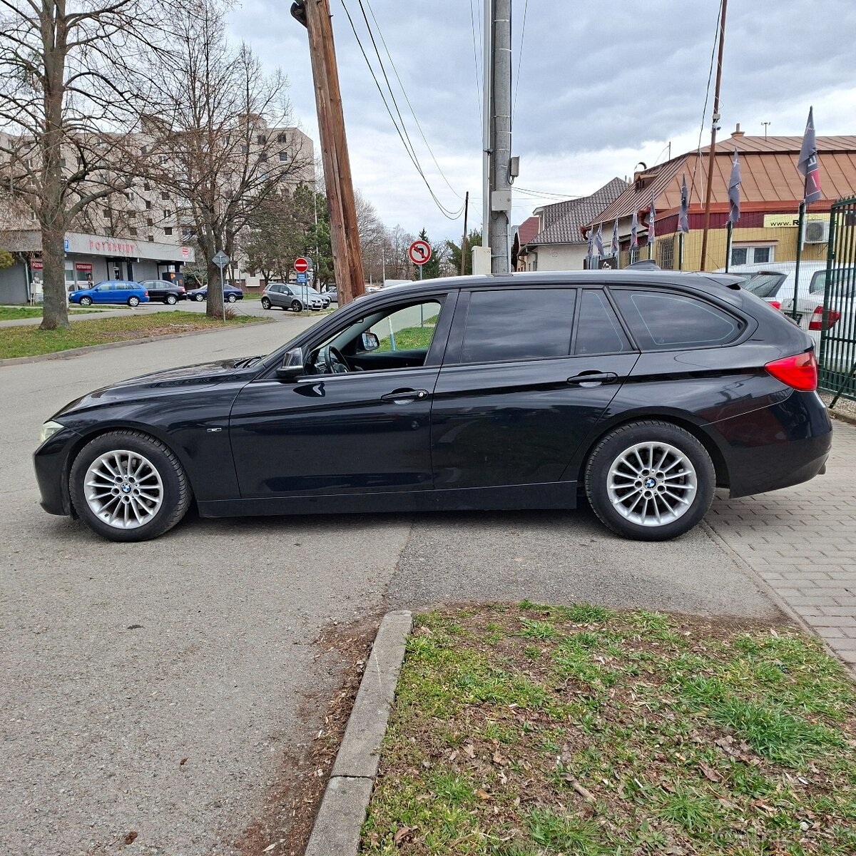 BMW Rad 3 Touring 316d - 6