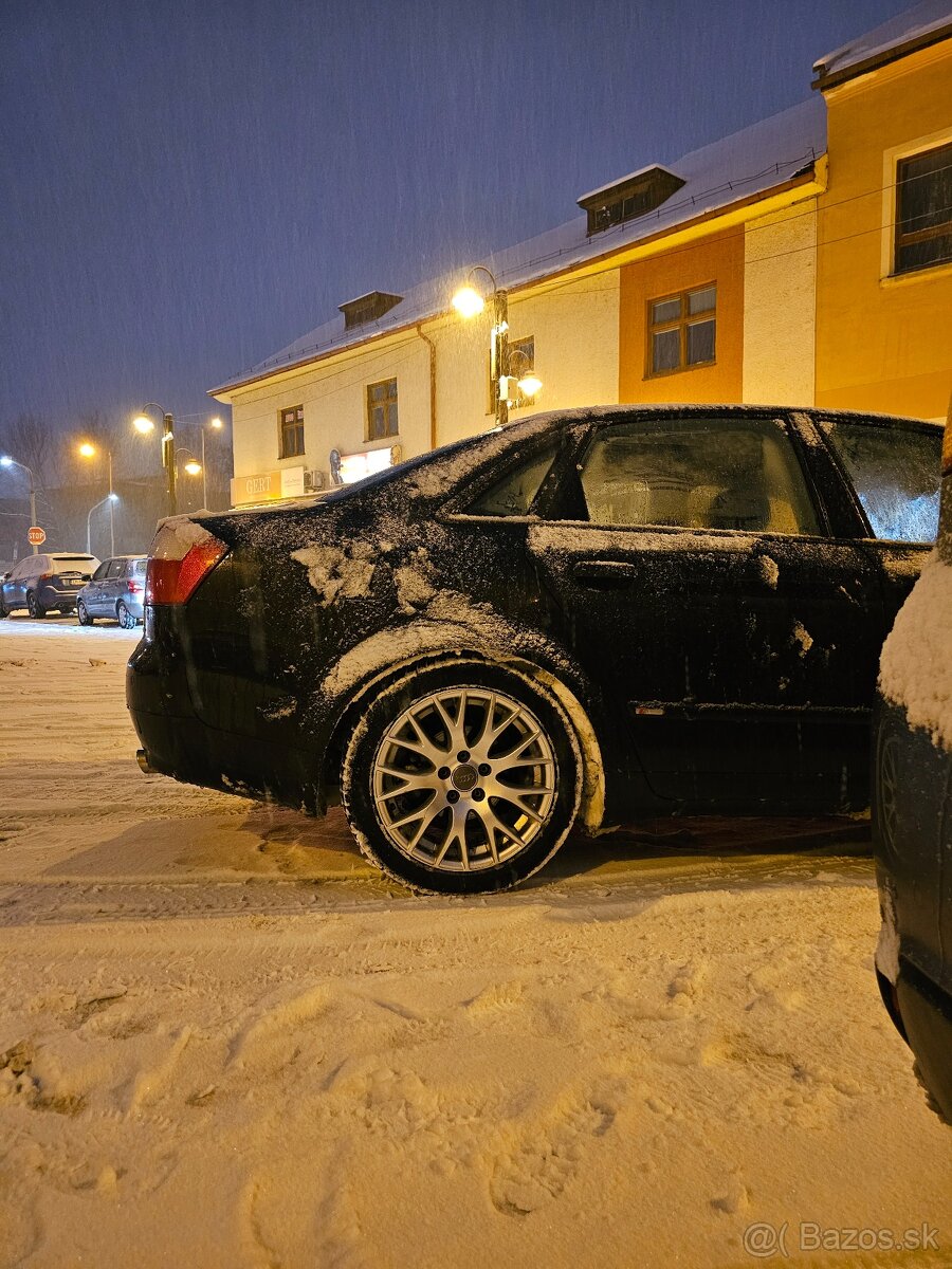 A4 b6 3.0i quattro 162kw manuál - 6