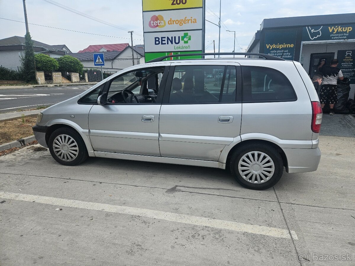 Opel Zafira 2.2dti 7miesny - 6
