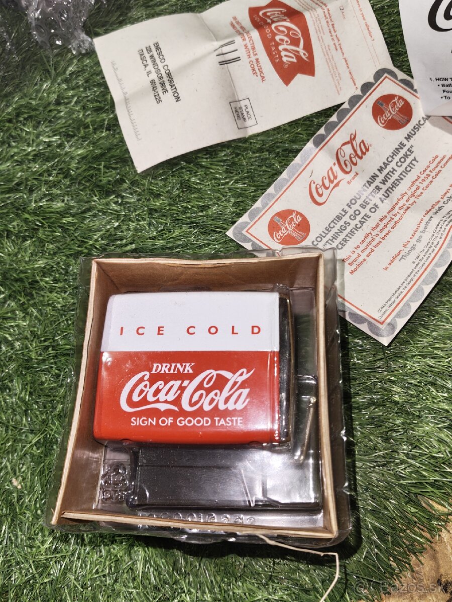 Coca cola hracia skrinka - 6