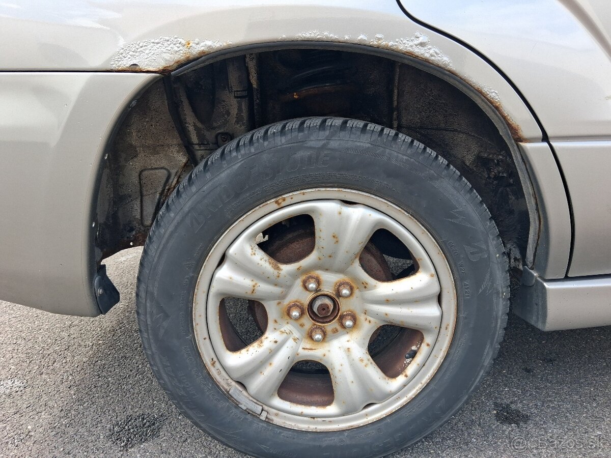 Subaru Forester 2.0 SG5 4x4 - 6