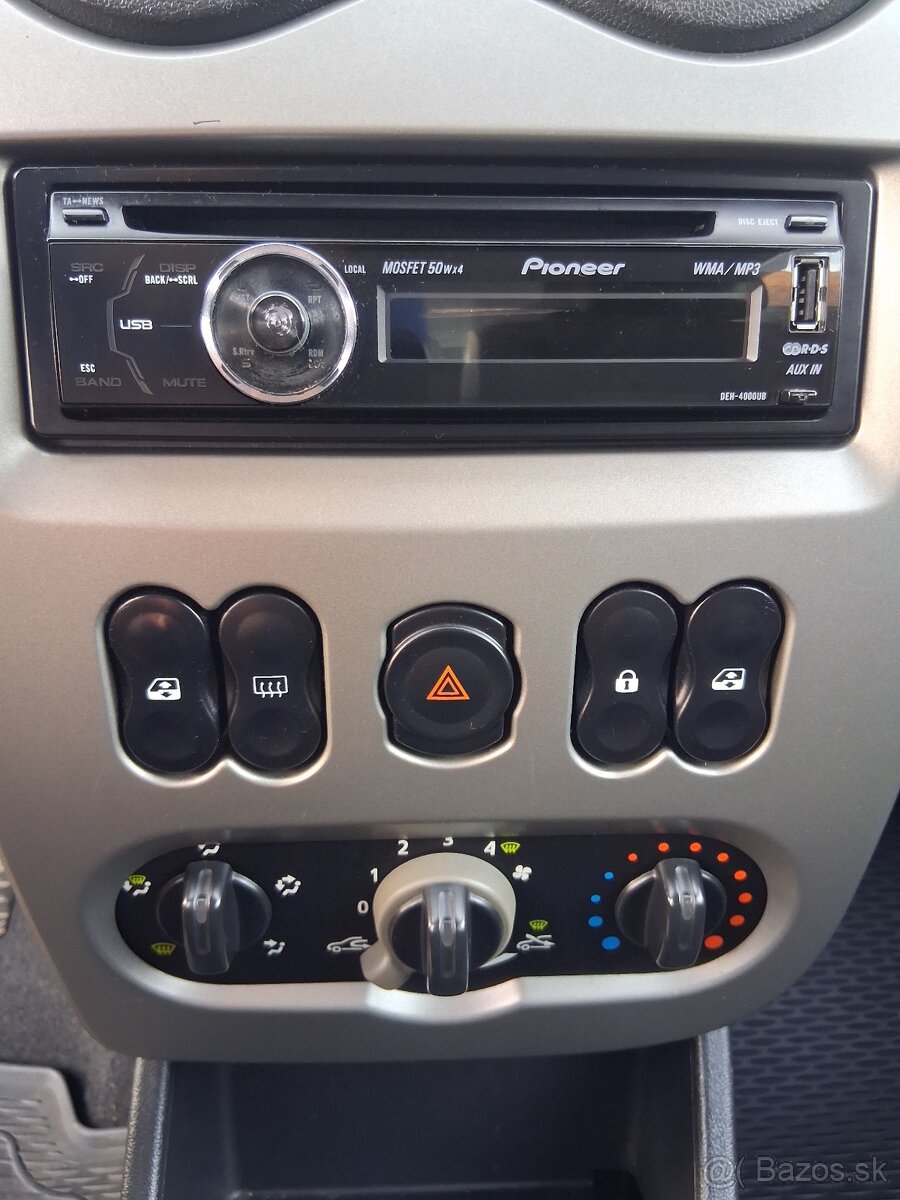 Dacia Sandero 1.4mpi NOVÁ TK+EK - 6
