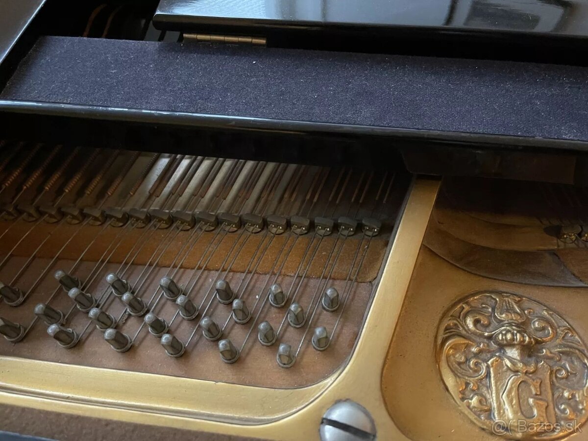 Grotrian-Steinweg krídlo, 1933 - 6
