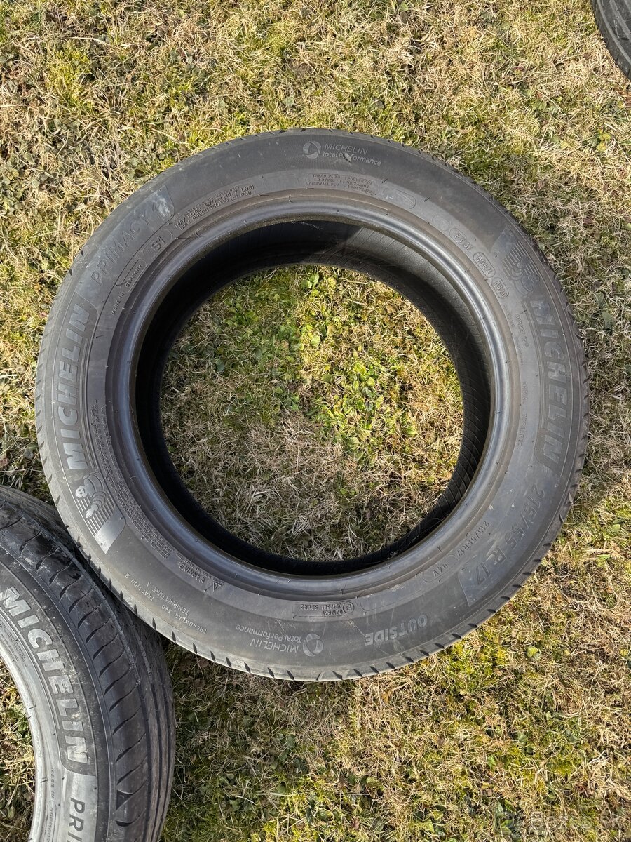 Predám Letné pneu Michelin r17 a Semperit r17 - 6