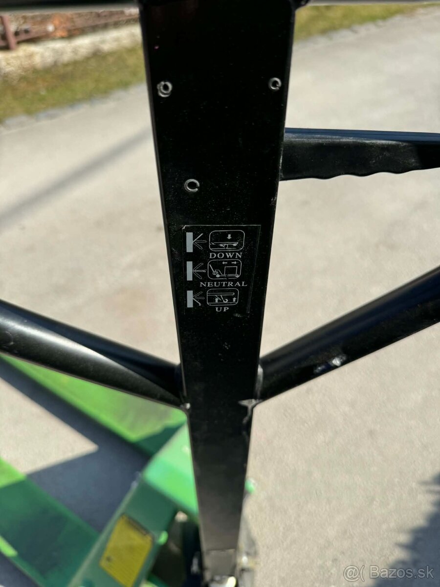 Ponúkam na predaj paletový vozík - 6