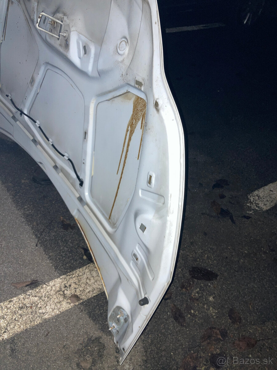 Ford Focus mk3 - kapota - 6