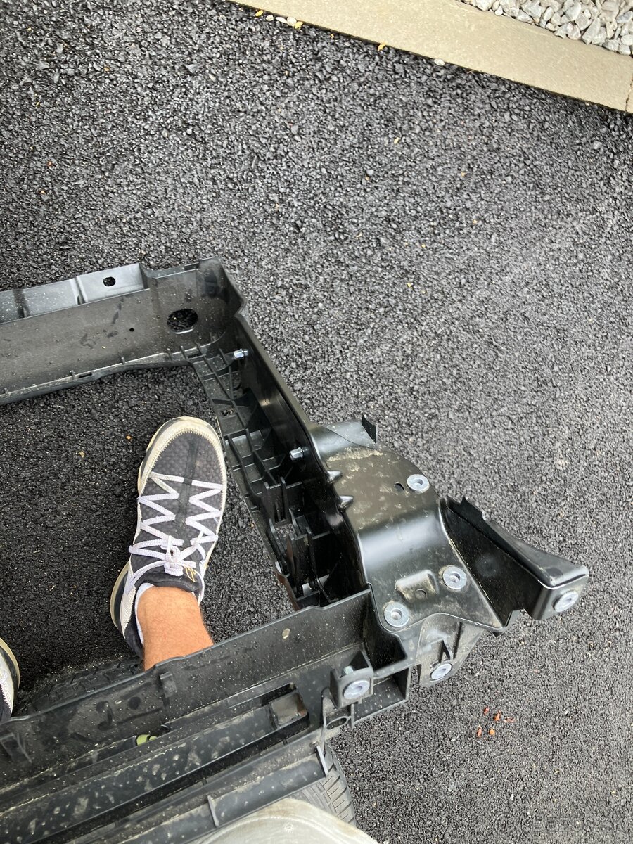 CUPRA TERRAMAR chladicova stena celo - 6