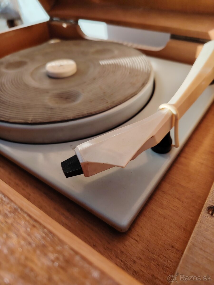 Gramofón nálezovy stav Tesla Capricio - 6