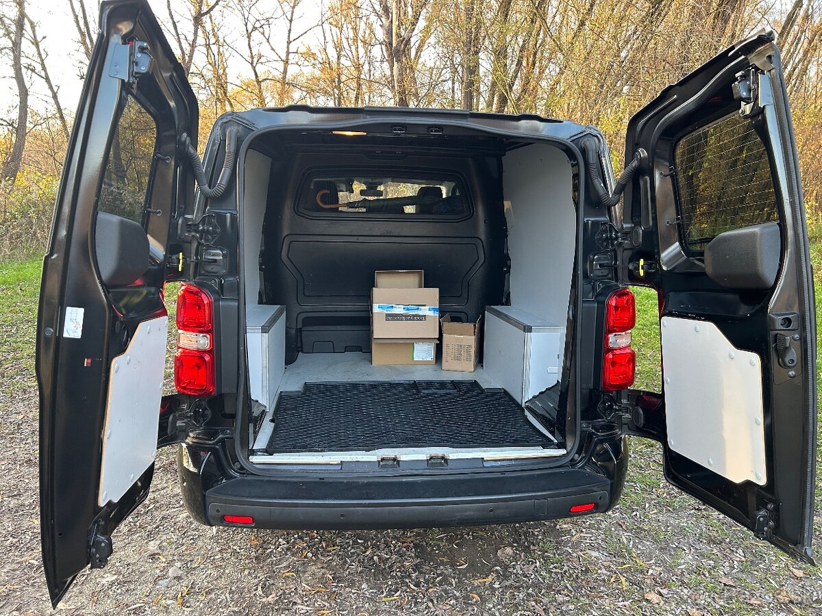 Peugeot Expert Traveller 2.0Tdi-130 kw, AUtomat 6 kvalt - 6
