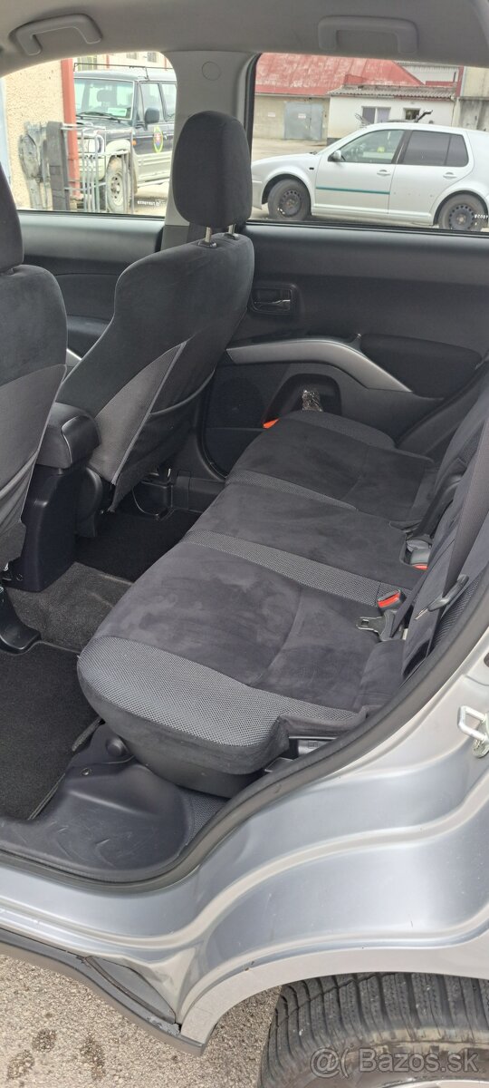 Mitsubishi Outlander 4x4 - 6
