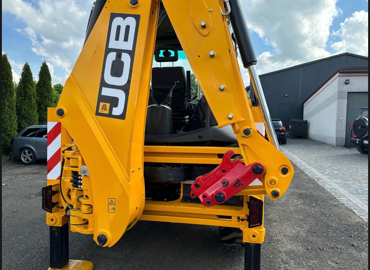 JCB 3CX - 6