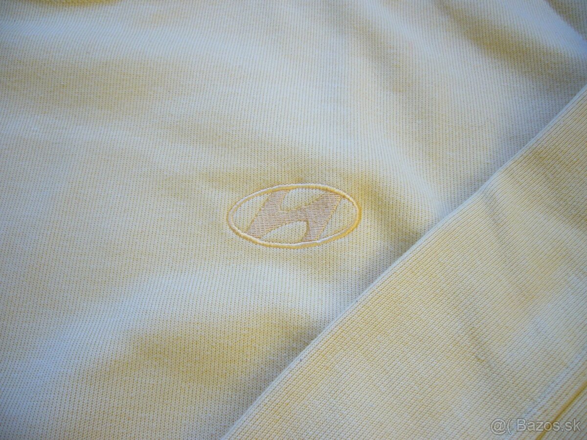 sveter McForsum Hyundai - 6