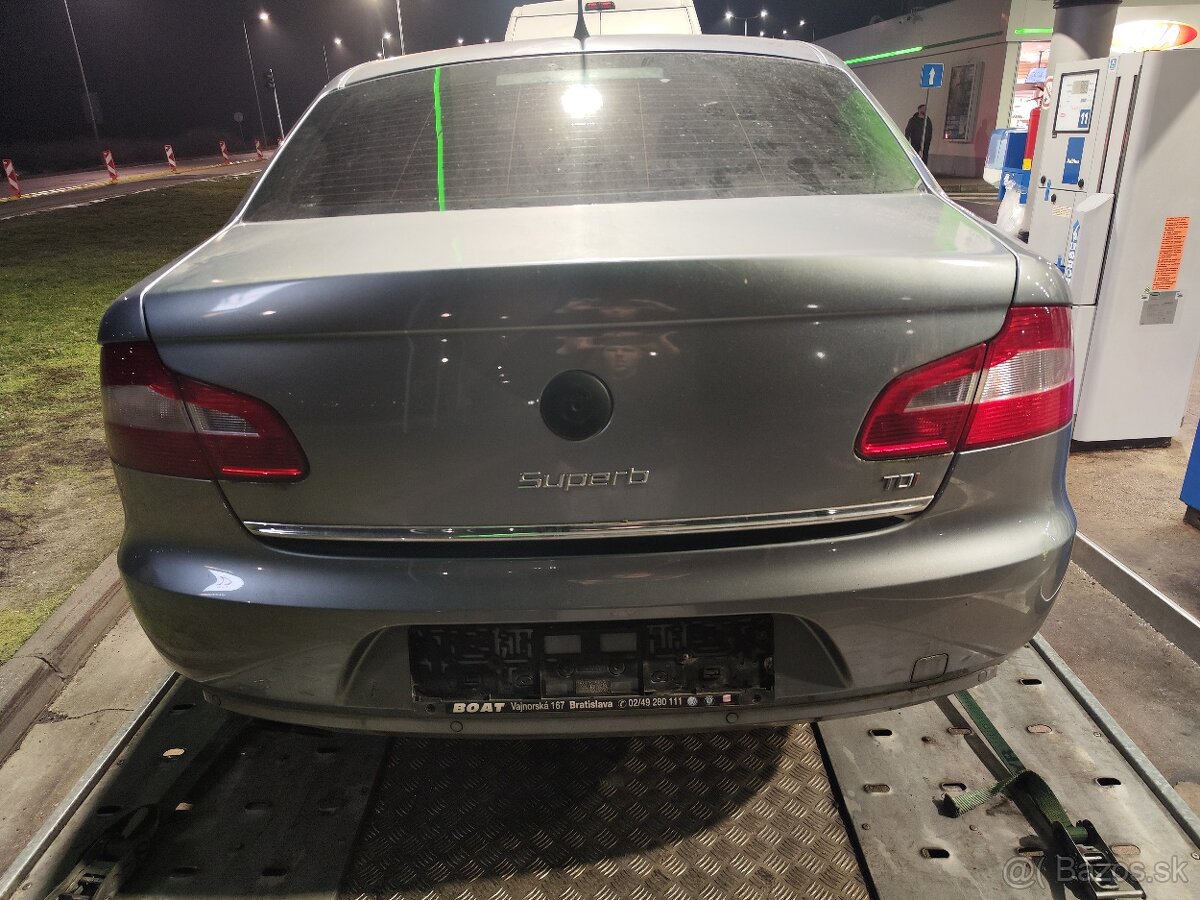 Rozpredam Superb 2 - 5 - 6