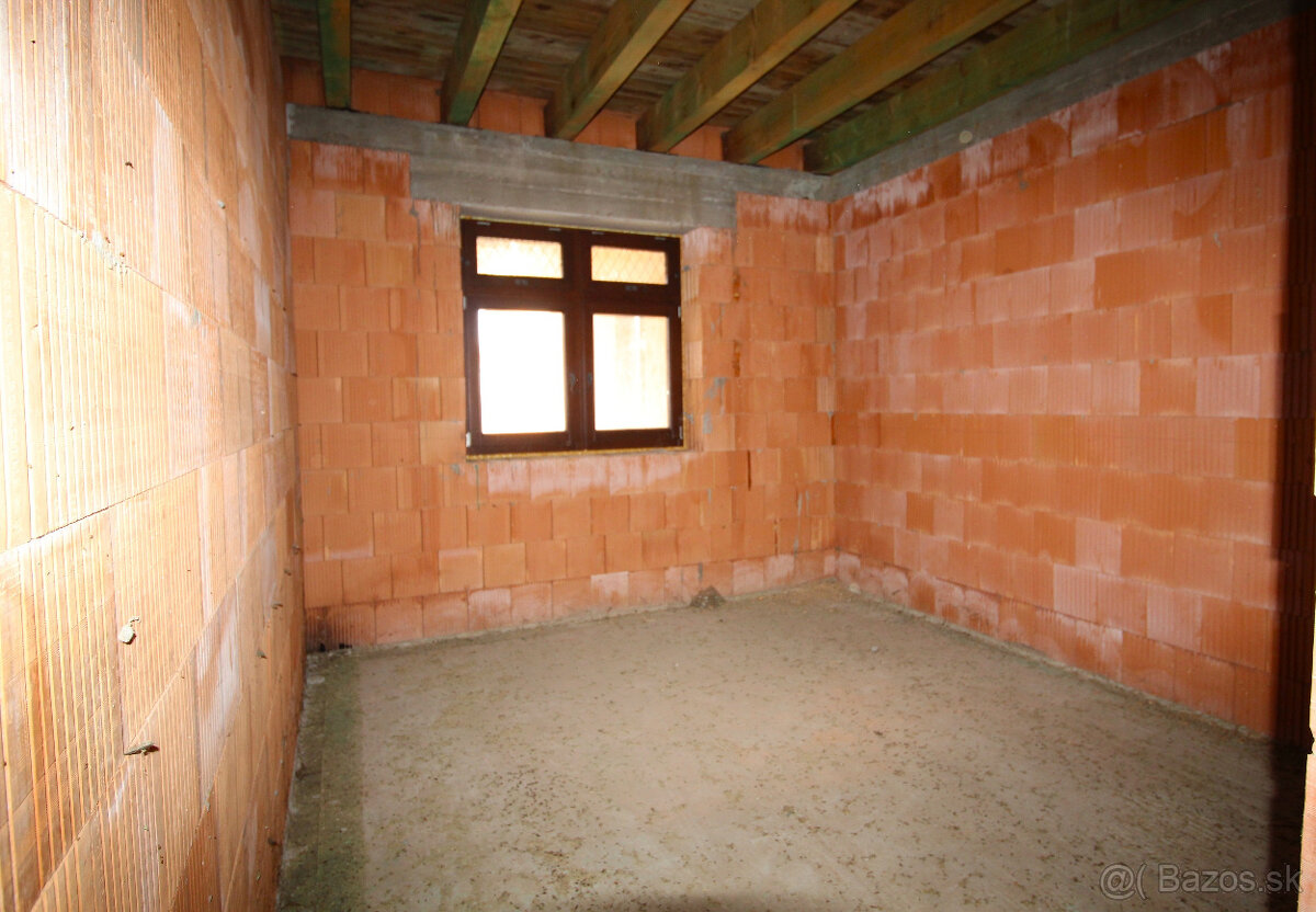 EXKLUZÍVNE Predaj rodinný dom Trstice - 6