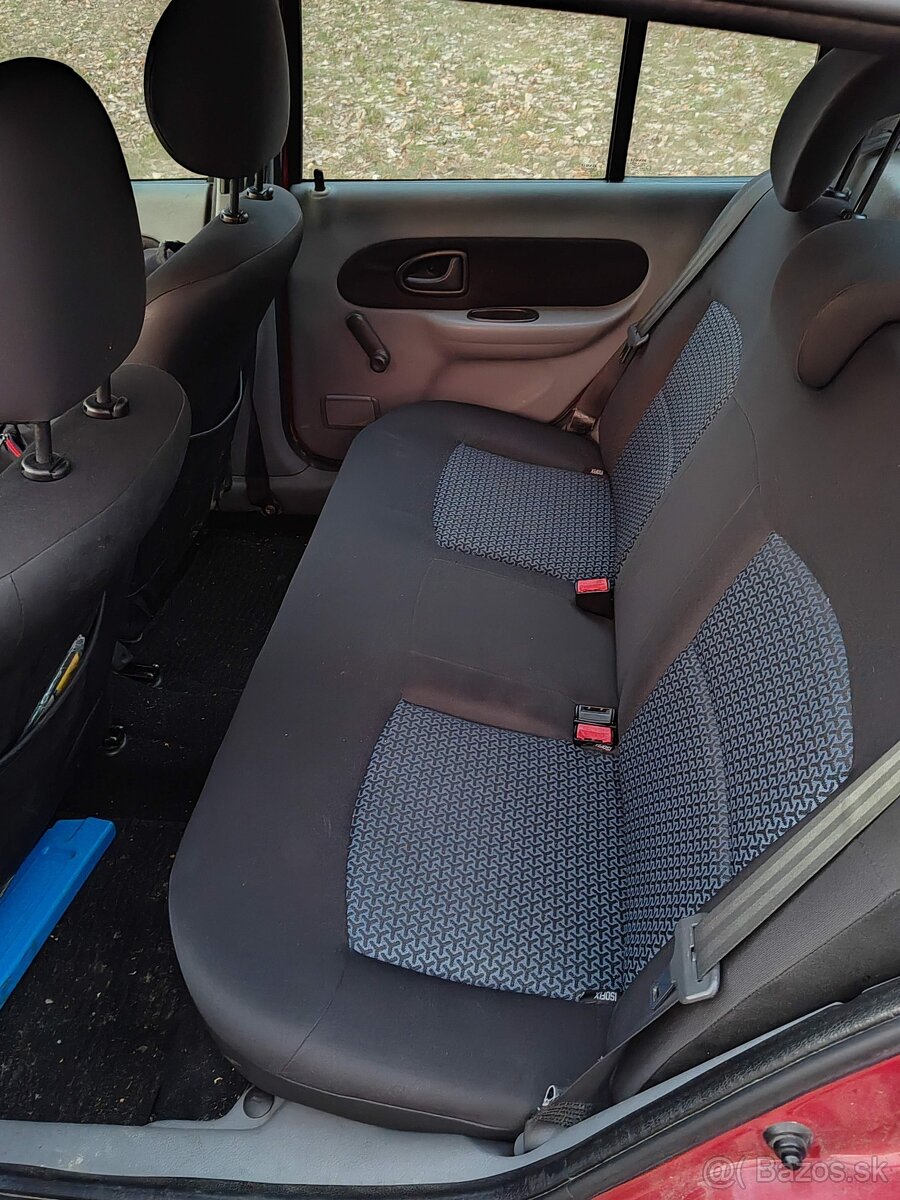 Renault Thalia 1.2 (55 kW) 2007 - 6