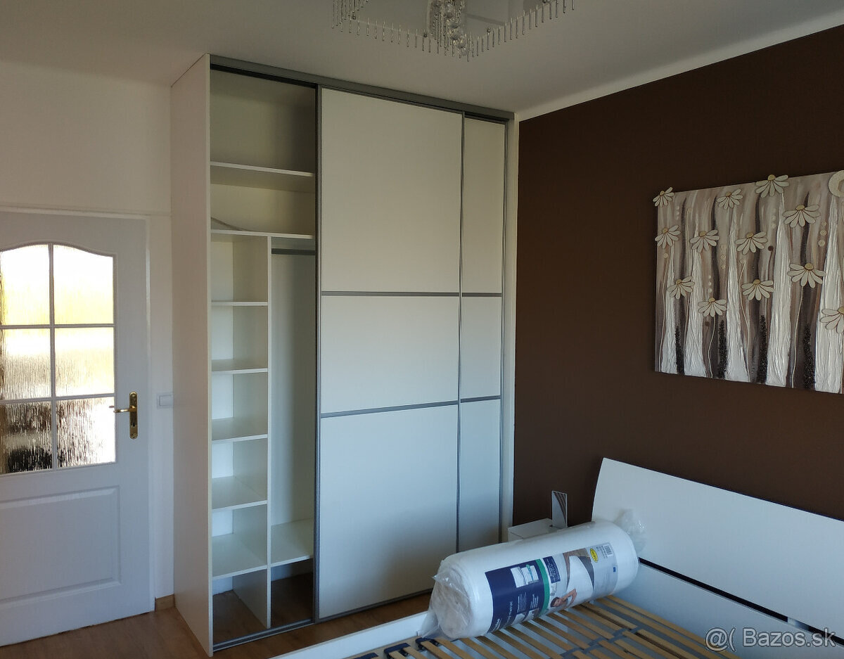 Na prenájom 2-izbový byt - 6