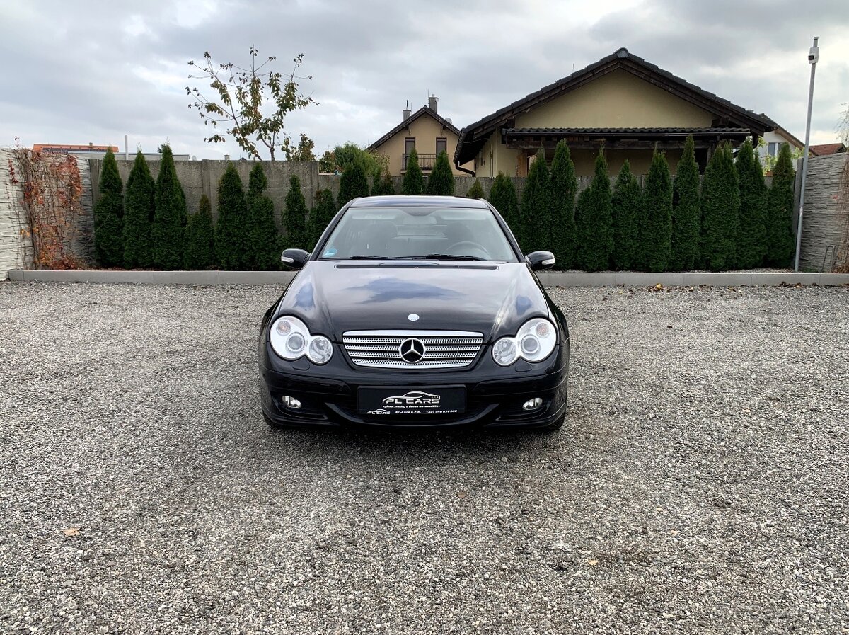 MERCEDES-BENZ C TRIEDA KUPÉ 230 V6 EVOLUTION SPORT 7G A/T - 6