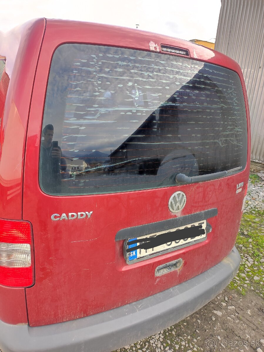VW Caddy 1.9 TDi rozpredám lacno - 6