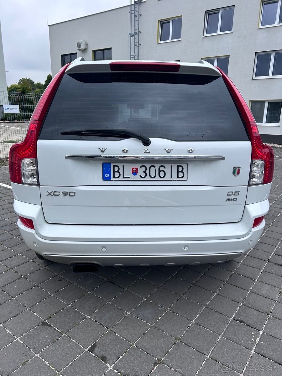 Volvo XC90 - 6