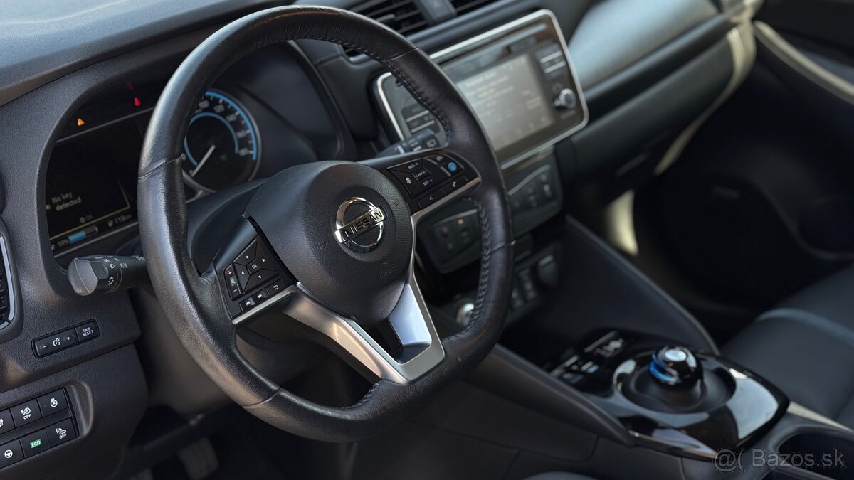 Nissan Leaf Tekna - 6
